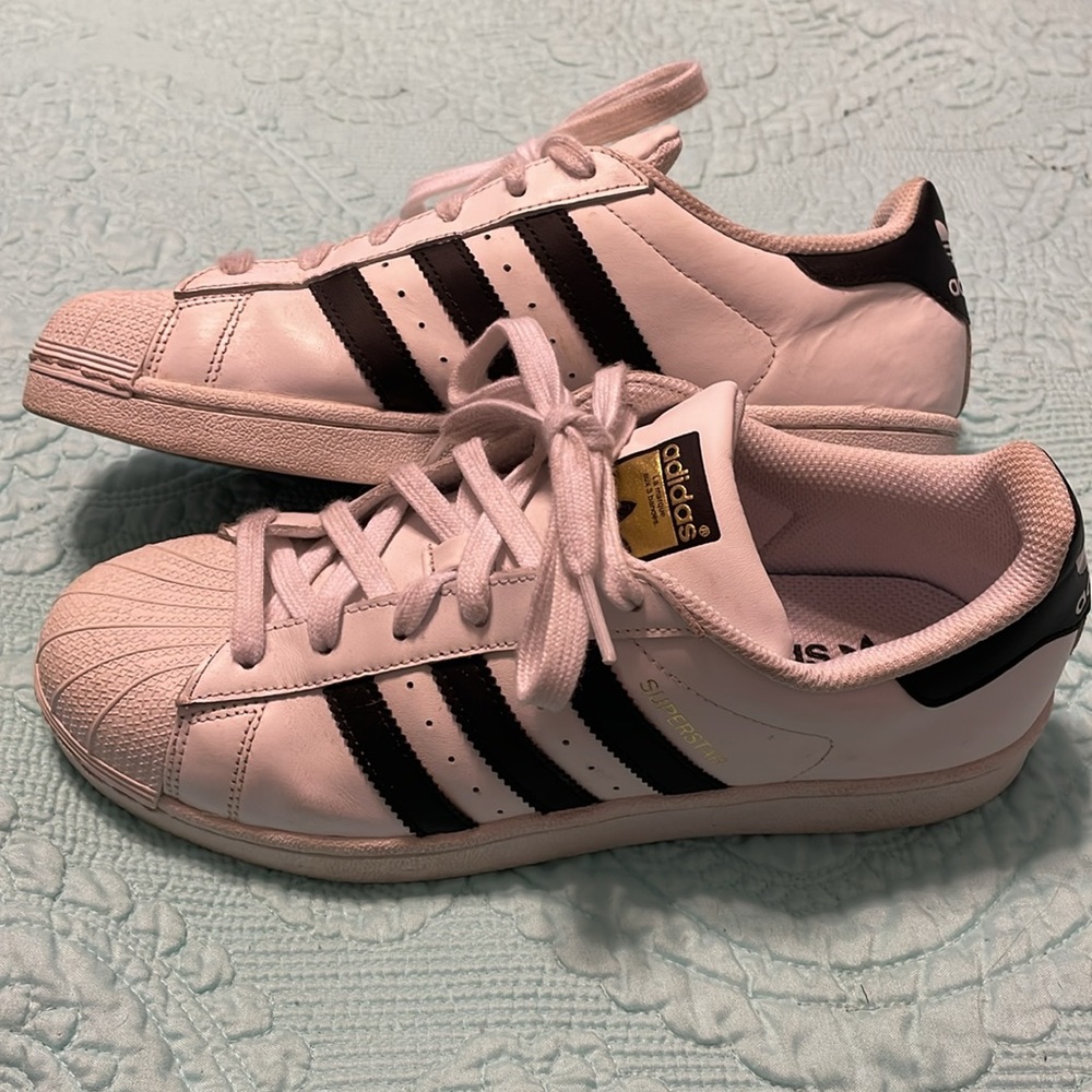 Size 8 adidas Superstar Fashion Sneakers
